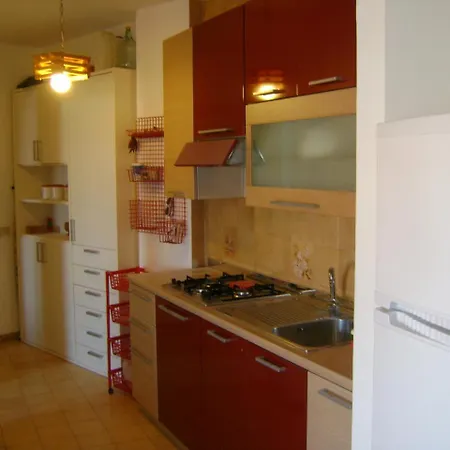 Apartman 2-bedroom Near The Sea